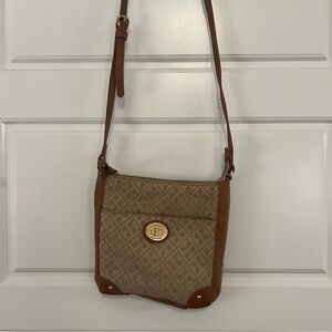 Tommy Hilfiger Purse